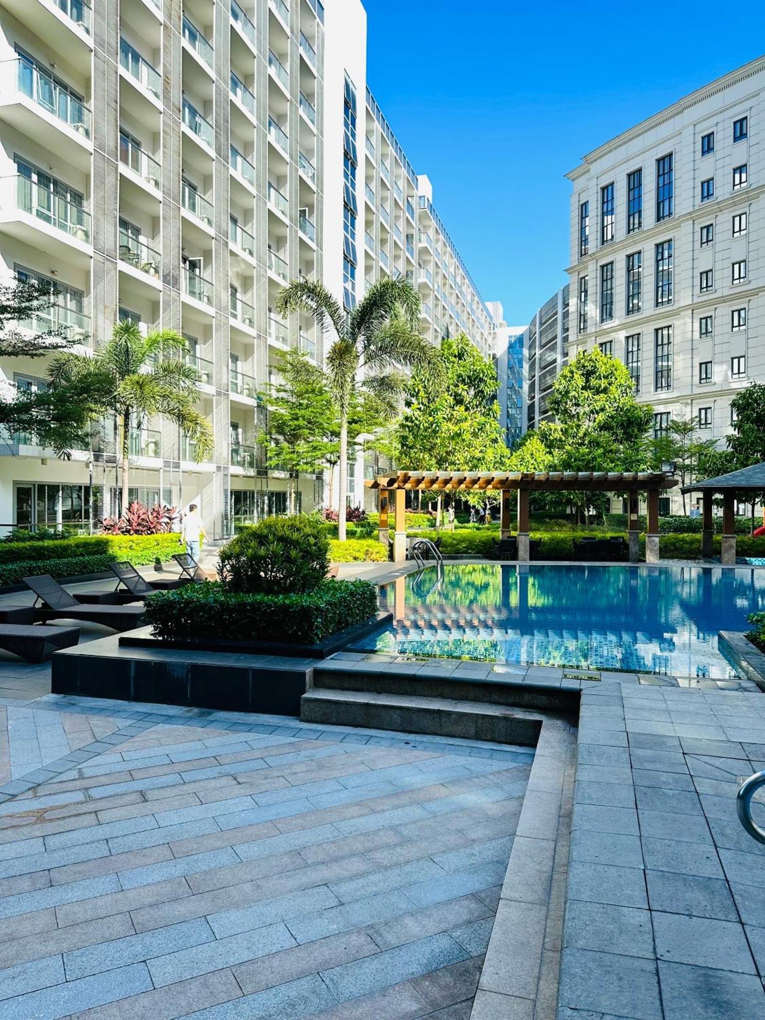 81 Newport Blvd Cluster 4 Unit B 3Rd Flr By Rechelle Nunag パサイ エクステリア 写真