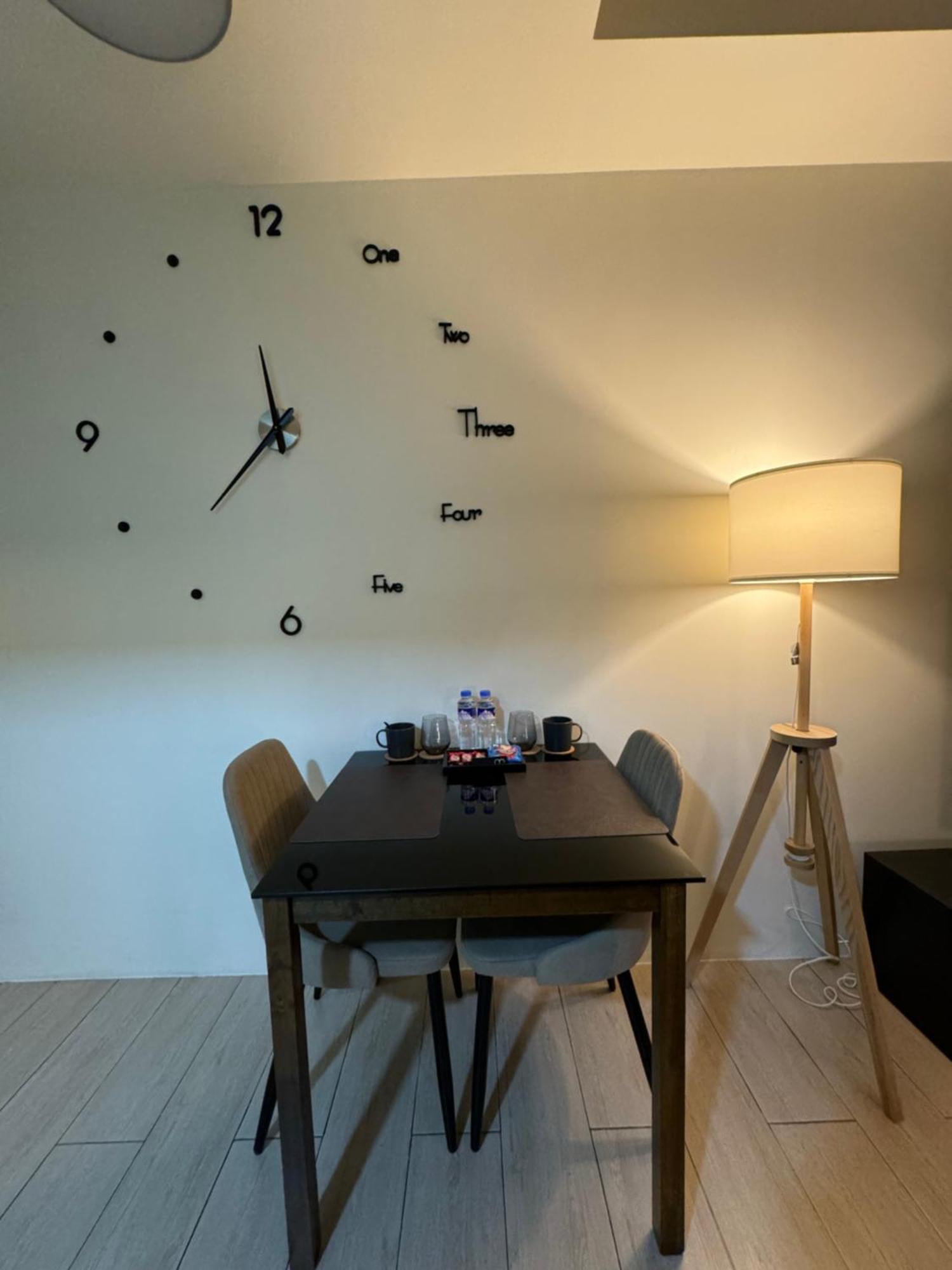 81 Newport Blvd Cluster 4 Unit B 3Rd Flr By Rechelle Nunag パサイ エクステリア 写真