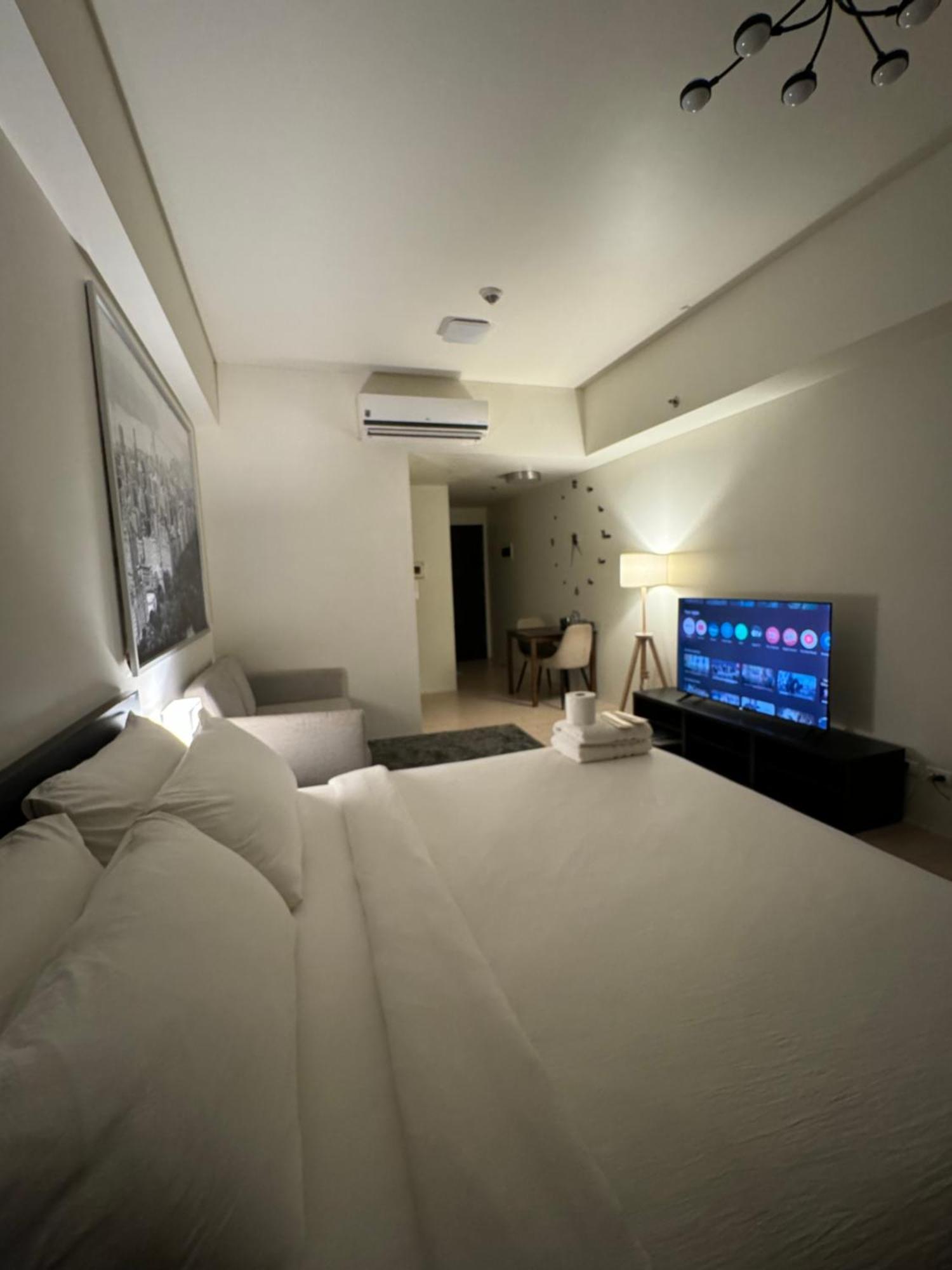 81 Newport Blvd Cluster 4 Unit B 3Rd Flr By Rechelle Nunag パサイ エクステリア 写真
